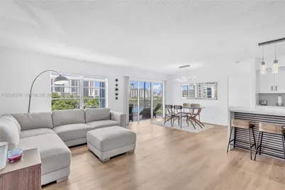 [Address not provided], Hallandale Beach, FL 33009 - Photo 4