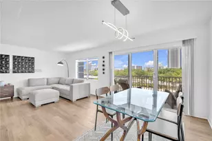 [Address not provided], Hallandale Beach, FL 33009 - Photo 28