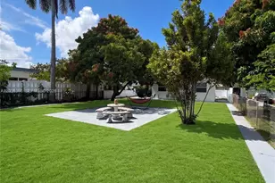 2847 Polk St, Hollywood, FL 33020 - Photo 10