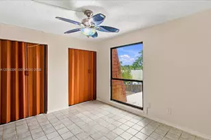 8902 Palm Tree Ln, Pembroke Pines, FL 33024 - Photo 30