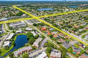 8902 Palm Tree Ln, Pembroke Pines, FL 33024 - Photo 40