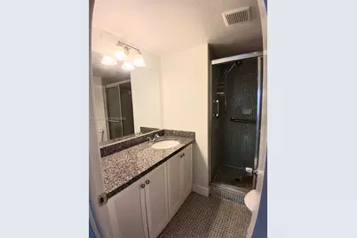 9460 Sunrise Lakes Blvd #309, Sunrise, FL 33322 - Photo 26