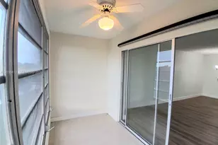 9460 Sunrise Lakes Blvd, Sunrise, FL 33322 - Photo 30