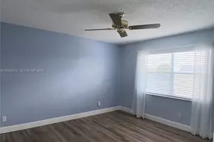 9460 Sunrise Lakes Blvd, Sunrise, FL 33322 - Photo 20