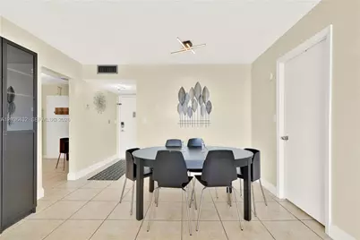2750 NE 183rd St #504, Aventura, FL 33160 - Photo 10