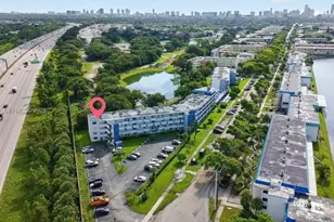 1101 NE 191st St, Miami, FL 33179 - Photo 20