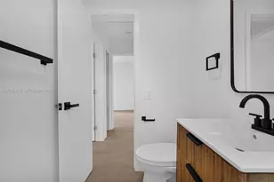 81 NW 45th St, Miami, FL 33127 - Photo 24