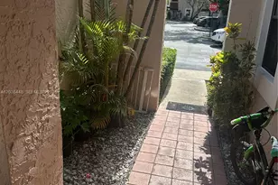 9281 W Sunrise Blvd, Plantation, FL 33322 - Photo 4