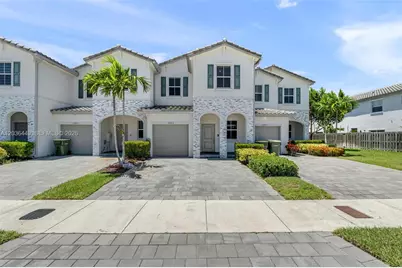2683 SE 12th St, Homestead, FL 33035 - Photo 1