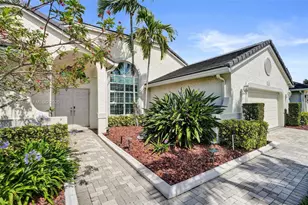 2863 E Abiaca Cir, Davie, FL 33328 - Photo 2