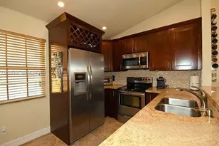 11838 NW 13th St, Pembroke Pines, FL 33026 - Photo 6