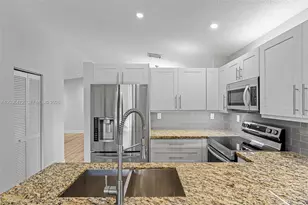14365 SW 175th Terrace, Miami, FL 33177 - Photo 18