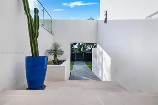 470 S Shore Dr, Miami Beach, FL 33141 - Photo 8