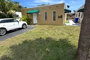 1670 Harding St, Hollywood, FL 33020 - Photo 18