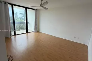 2400 Presidential Way, West Palm Beach, FL 33401 - Photo 6