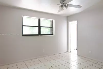 1321 N 58th Ave #1321, Hollywood, FL 33021 - Photo 6