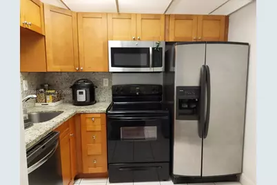 486 NW 165th St Rd #B-103, Miami, FL 33169 - Photo 2