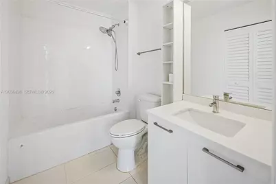 151 SE 1st St #3202, Miami, FL 33131 - Photo 10