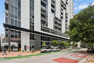 151 SE 1st St, Miami, FL 33131 - Photo 24