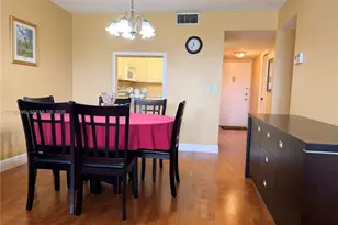 3241 Holiday Springs Blvd, Margate, FL 33063 - Photo 4