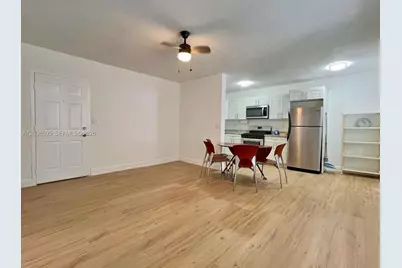 7928 Harding Ave #3, Miami Beach, FL 33141 - Photo 4