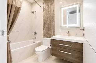 2000 Metropica Wy, Sunrise, FL 33323 - Photo 22