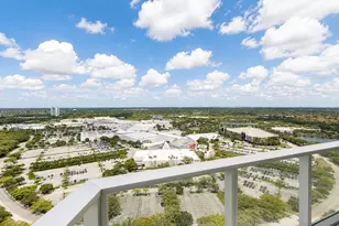 2000 Metropica Wy, Sunrise, FL 33323 - Photo 32