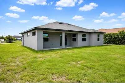 804 Curtis Ave N, Lehigh Acres, FL 33971 - Photo 4