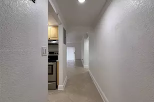 8500 SW 109th Ave, Miami, FL 33173 - Photo 4