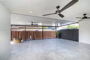 8724 NW 149th Terrace, Miami Lakes, FL 33018 - Photo 30