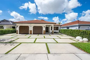 8724 NW 149th Terrace, Miami Lakes, FL 33018 - Photo 6
