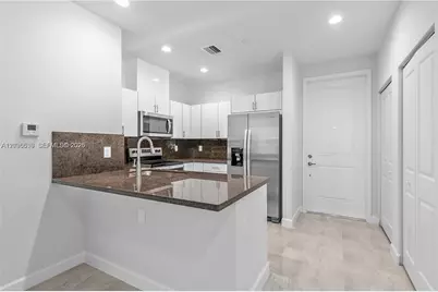 5745 SW 44th Court #202, Davie, FL 33314 - Photo 12