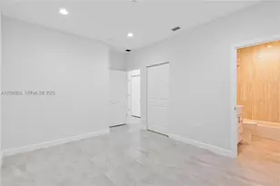 5745 SW 44th Ct, Davie, FL 33314 - Photo 20