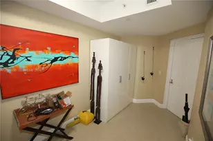 3330 NE 190th St, Aventura, FL 33180 - Photo 6