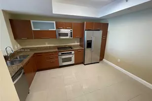 3330 NE 190th St, Aventura, FL 33180 - Photo 12