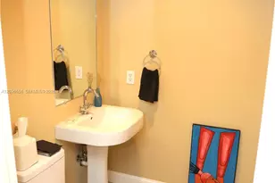 3330 NE 190th St, Aventura, FL 33180 - Photo 22