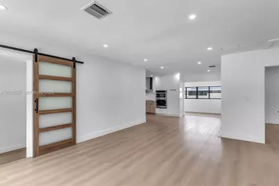 4353 SW 2nd St, Miami, FL 33134 - Photo 4