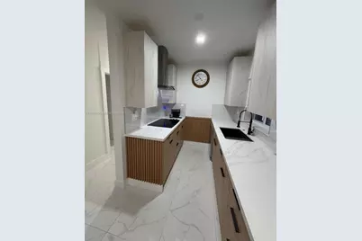 1524 NE 182nd St, North Miami Beach, FL 33162 - Photo 20
