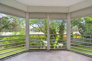 1201 NE 191st St, Miami, FL 33179 - Photo 10