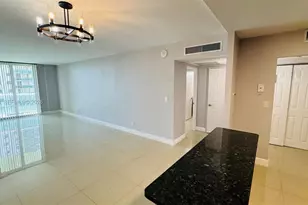 19390 Collins Ave, Sunny Isles Beach, FL 33160 - Photo 12