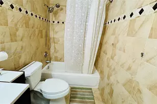 19390 Collins Ave, Sunny Isles Beach, FL 33160 - Photo 20