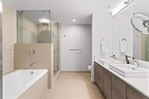 1080 Brickell Ave, Miami, FL 33131 - Photo 50