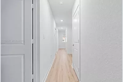 2448 SE 10th Ct, Homestead, FL 33035 - Photo 16
