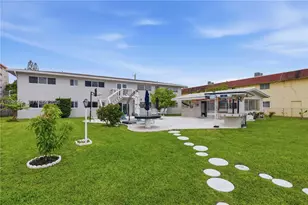 1040 Crystal Lake Dr, Deerfield Beach, FL 33064 - Photo 24