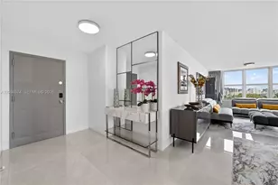 231 174th St, Sunny Isles Beach, FL 33160 - Photo 24
