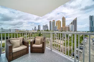 231 174th St, Sunny Isles Beach, FL 33160 - Photo 44