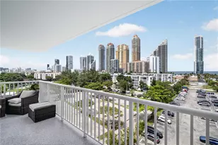 231 174th St, Sunny Isles Beach, FL 33160 - Photo 42