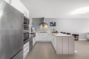 19390 Collins Ave, Sunny Isles Beach, FL 33160 - Photo 12