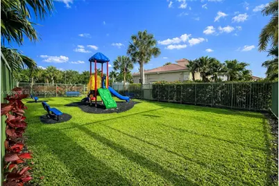 6613 Old Farm Trl, Boynton Beach, FL 33437 - Photo 18