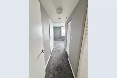 335 Biscayne Bl #4200, Miami, FL 33131 - Photo 22